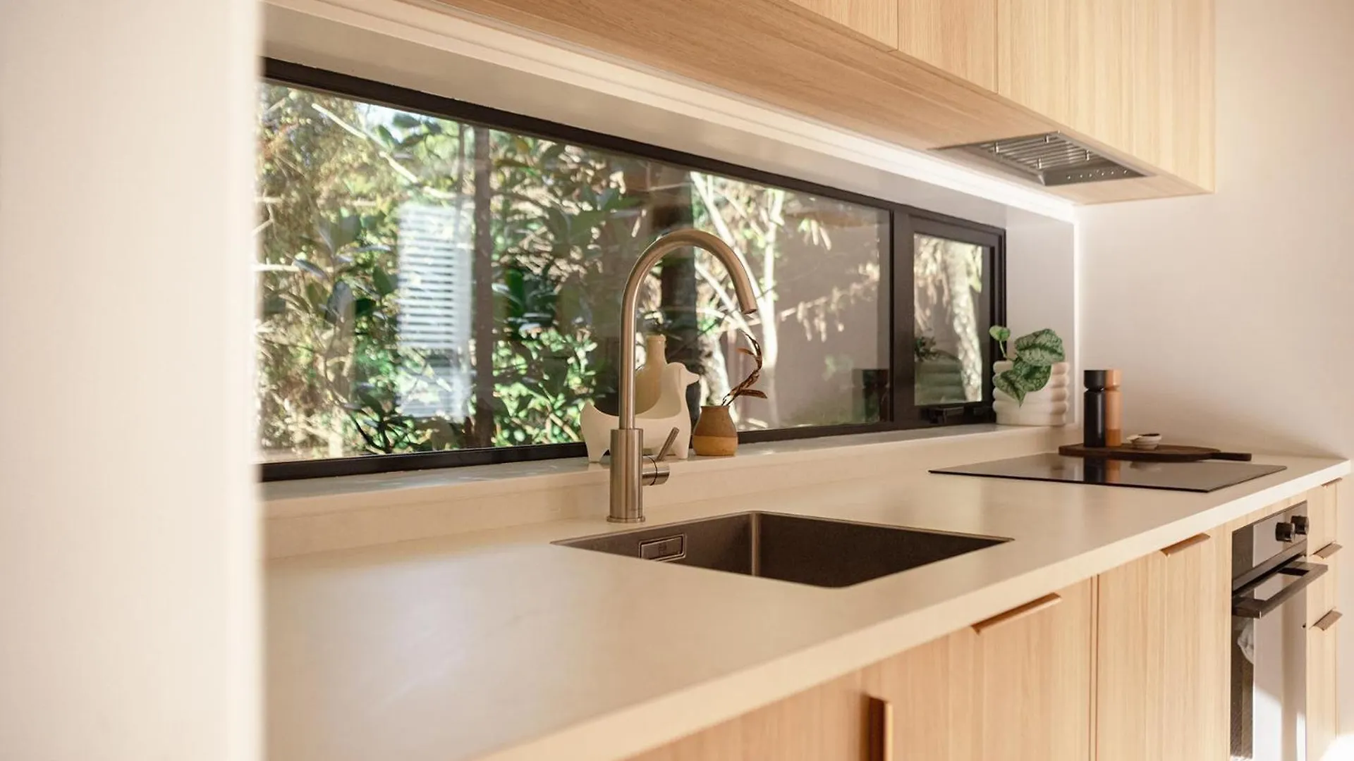 Urban Oasis With Sauna Wellington